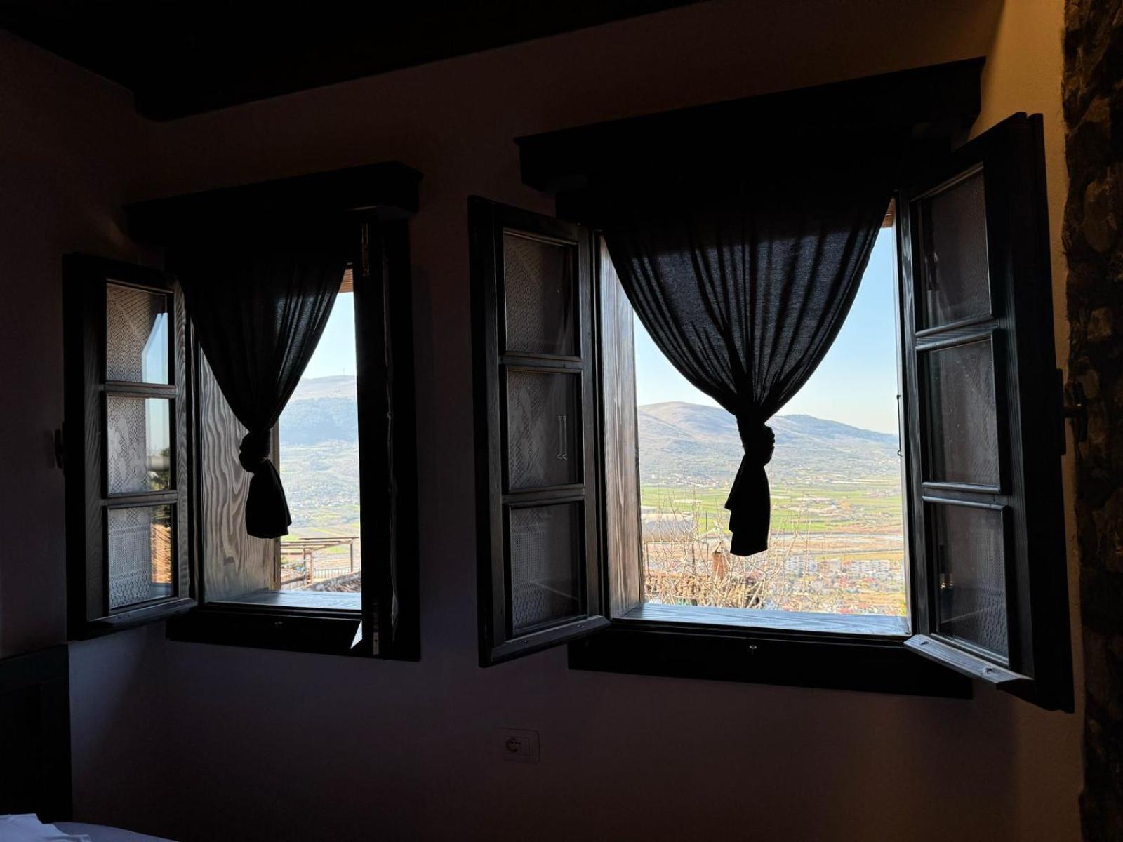Bujtina Bega Hotel Berat Exterior photo